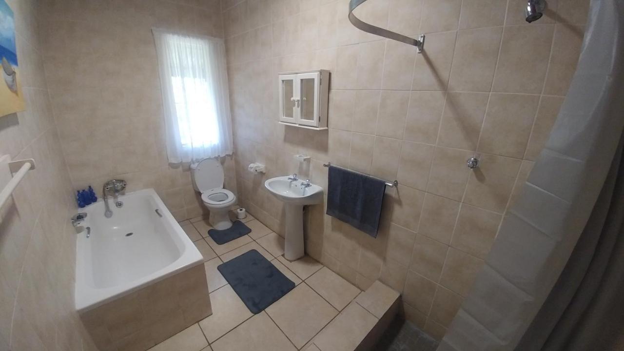 Four Seasons Self-Catering Guest House Graskop Ngoại thất bức ảnh